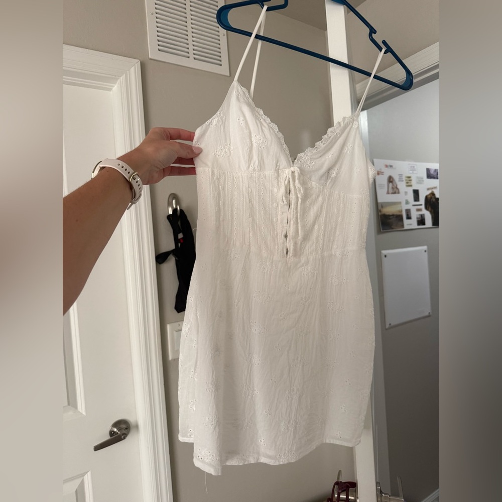 White Lace Spaghetti Strap Dress